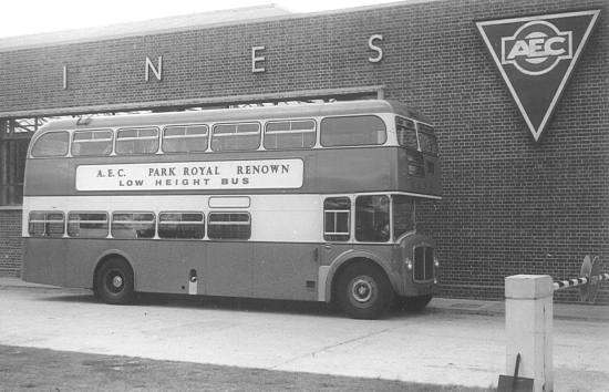 7552 MX, AEC Renown with Park Royal bodywork (1962)