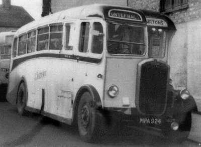 1955 Dennis Lancet III (MPA 924)